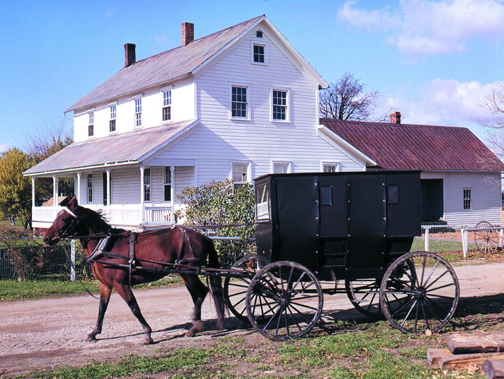 Amish Inn Nappanee Extérieur photo