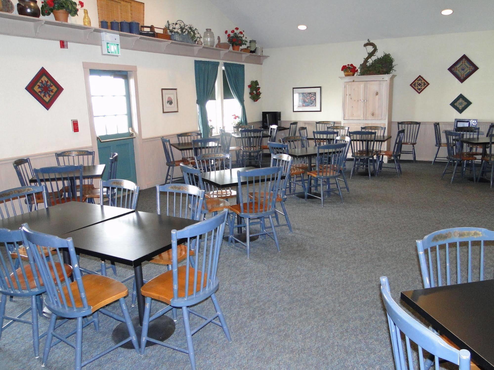 Amish Inn Nappanee Extérieur photo