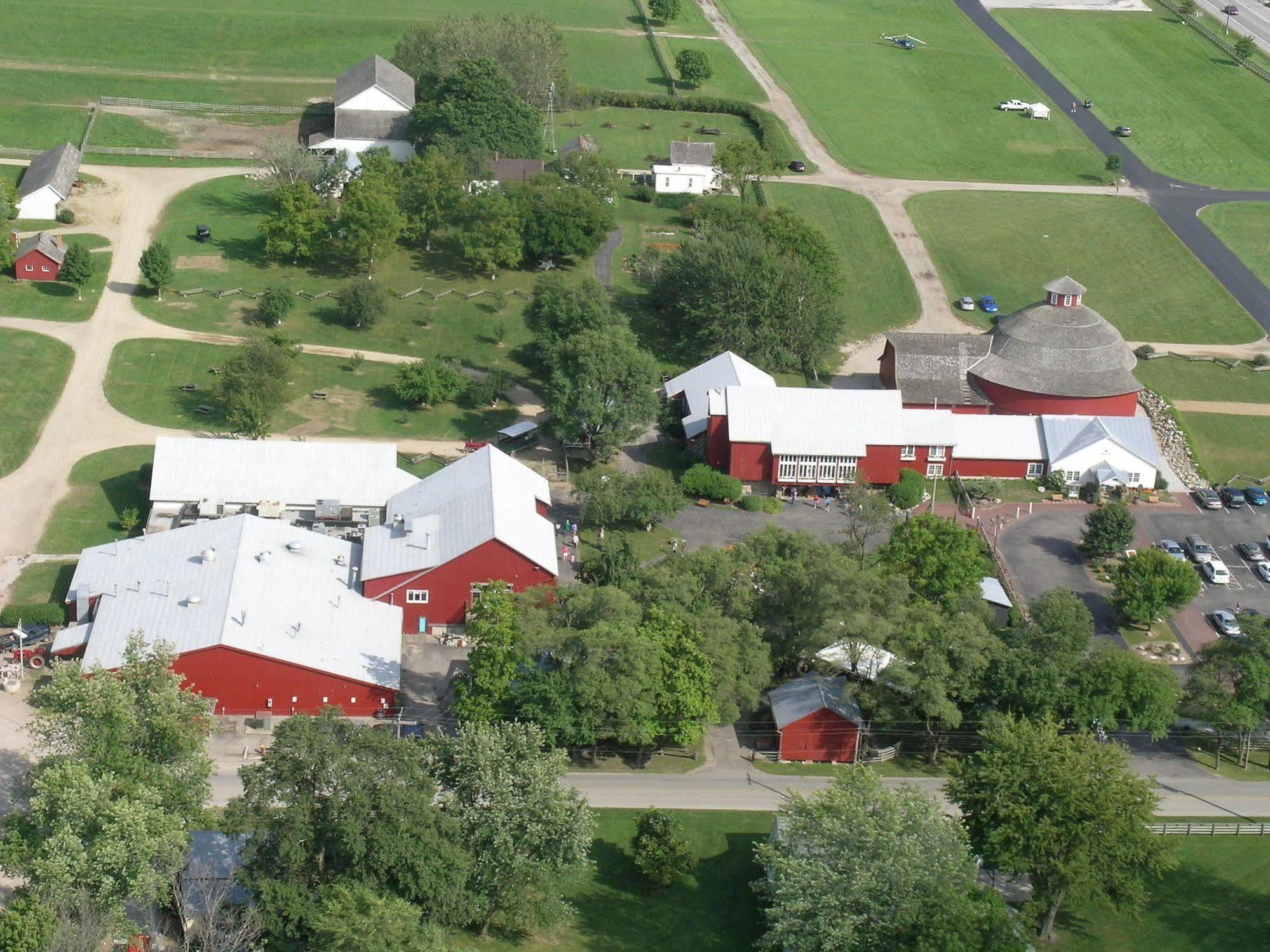 Amish Inn Nappanee Extérieur photo